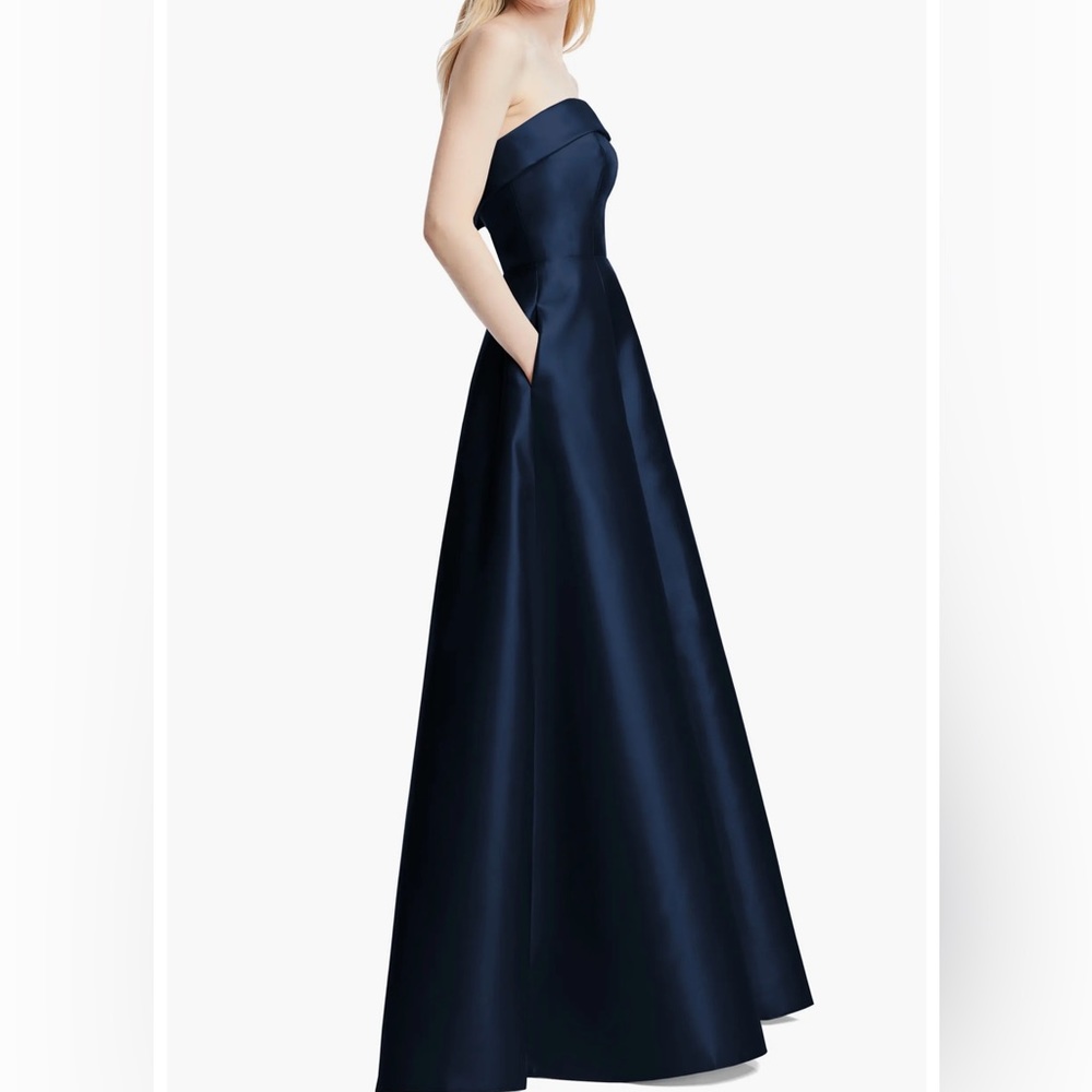Navy Strapless Gown